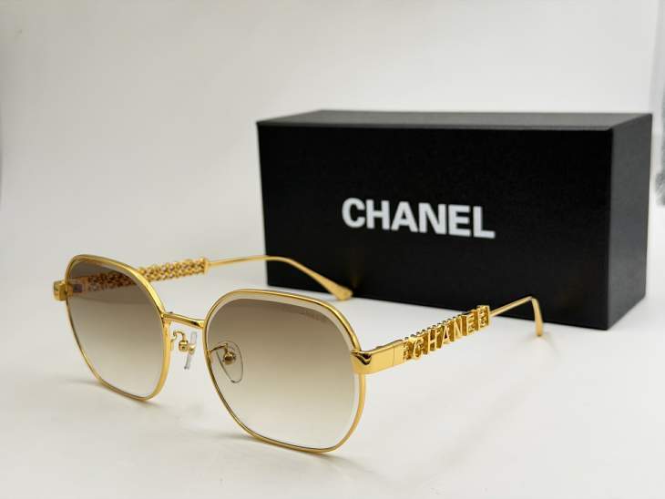 Picture of Chanel Sunglasses _SKUfw79165680fw